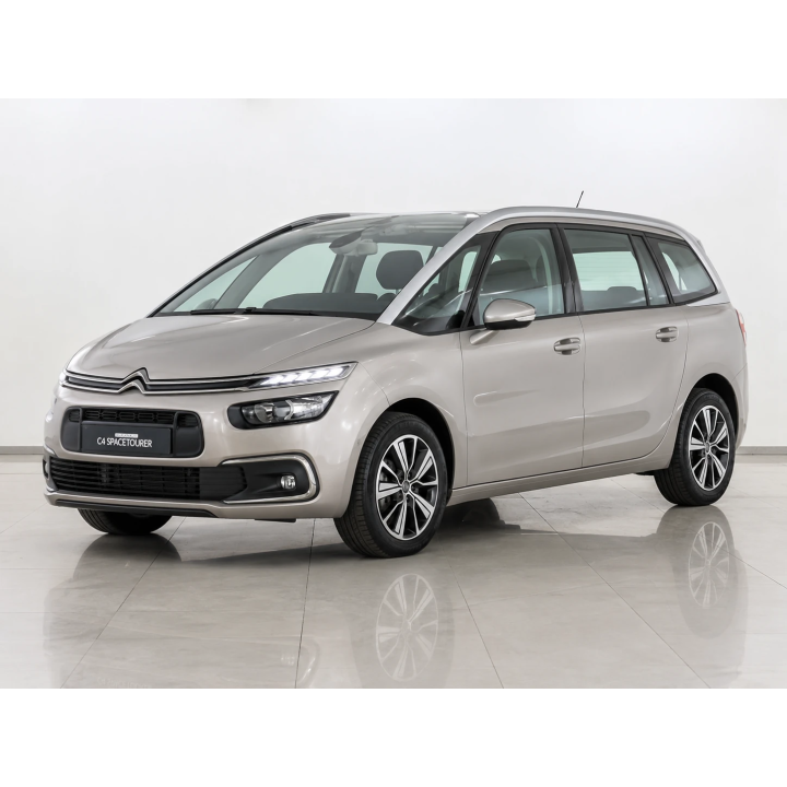 Citroën Grand C4 SpaceTourer BlueHDi 130 EAT8 de demostración en concesionario con iluminación uniforme